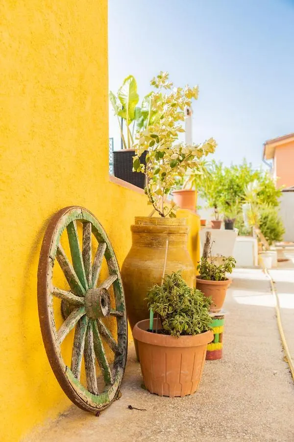 Casa vacanze Cantunera Barbára Torre Nubia Italia